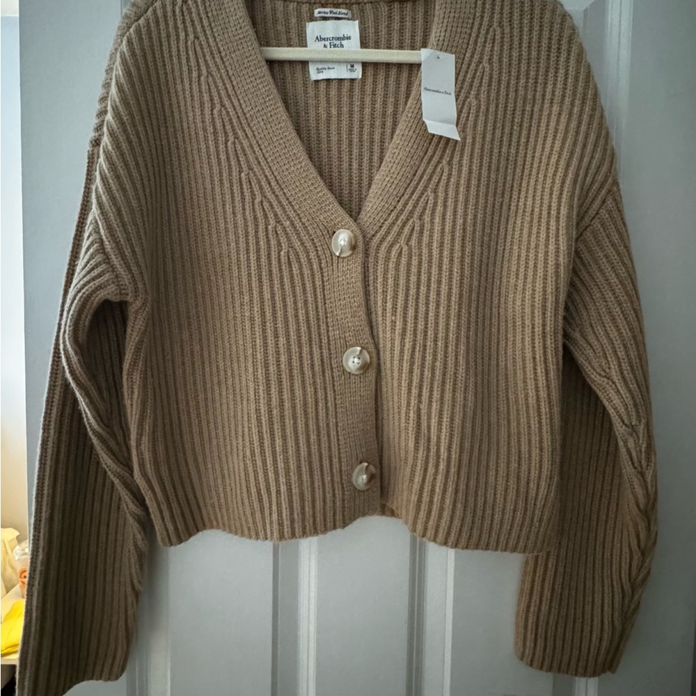 Abercrombie & Fitch Women's Beige Cardigan